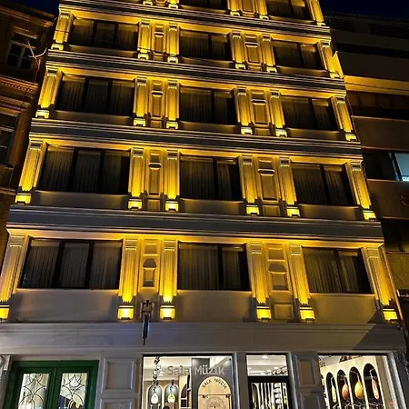 Casa De Port Hotel *